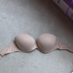 Strapless nude bra